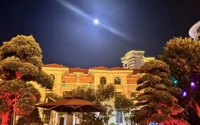 White Dolphins Villa