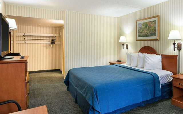 Rodeway Inn Joint Base Andrews Area