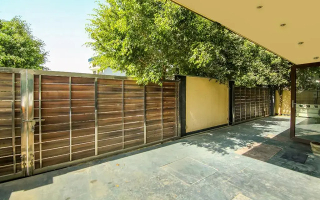 Hazzy Stays by OYO Rooms