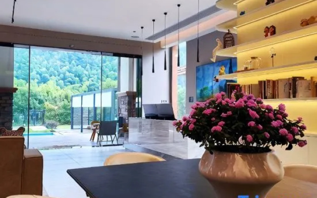 Heart Mansion · Designer Holiday Villa