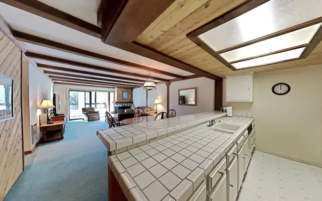 Slopeside 1849 Condos - Comfortable 3 BR Condos with Full Kitchens
