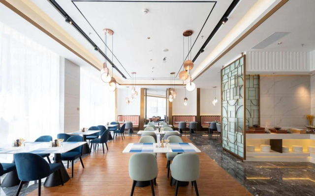 Yitel Collection Hotel (Dalian High-tech Zone Wanda Plaza)