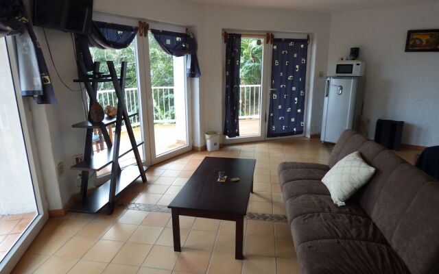 El Faro Apartment