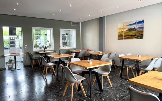 AR Boutique Hotel Heusenstamm