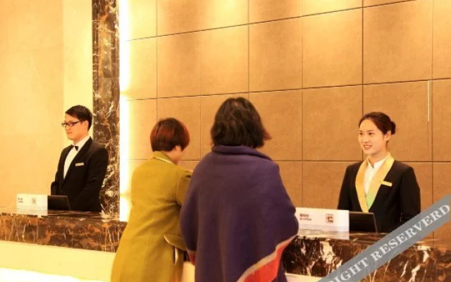 Wangwushan Hotel (Xinyao City Plaza Branch of Jiyuan Railway Station)
