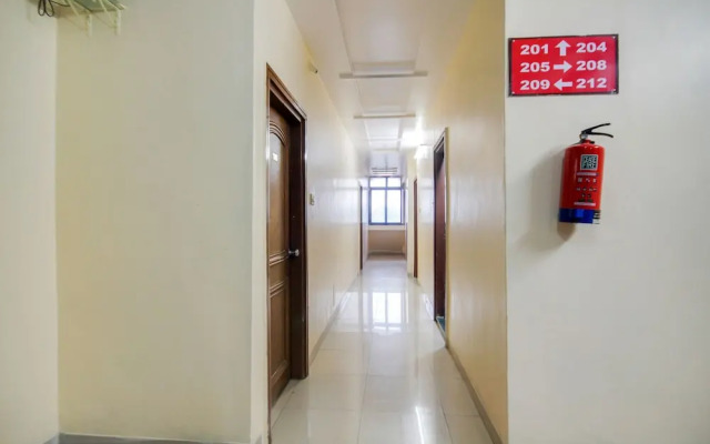 OYO 48043 Hotel Godavari