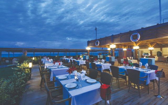 Crystal Waterworld Resort & Spa - All Inclusive