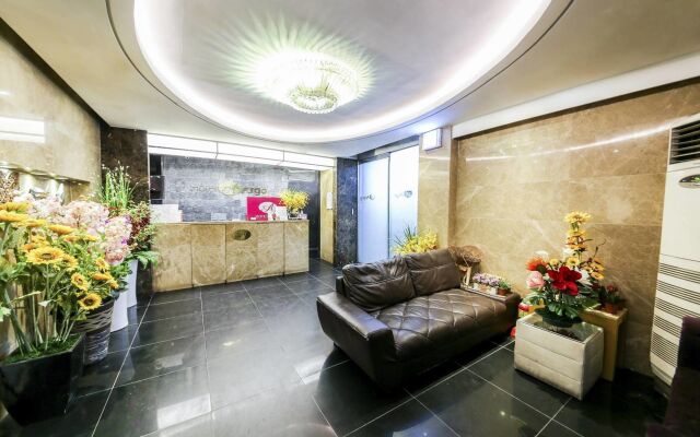 Hotel Argo