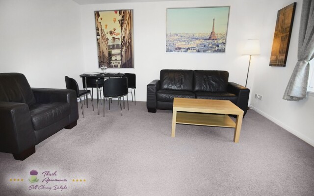 Thistle Apartments - City View Apartment