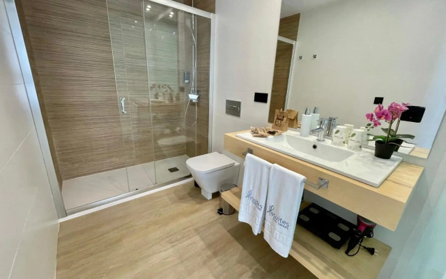 Hotel emblemático Hi Suites