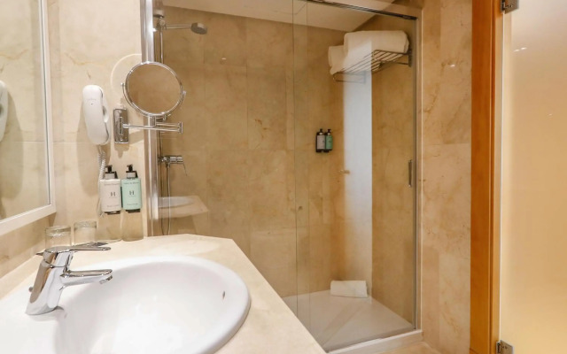 Holiday Inn  London - Kensington