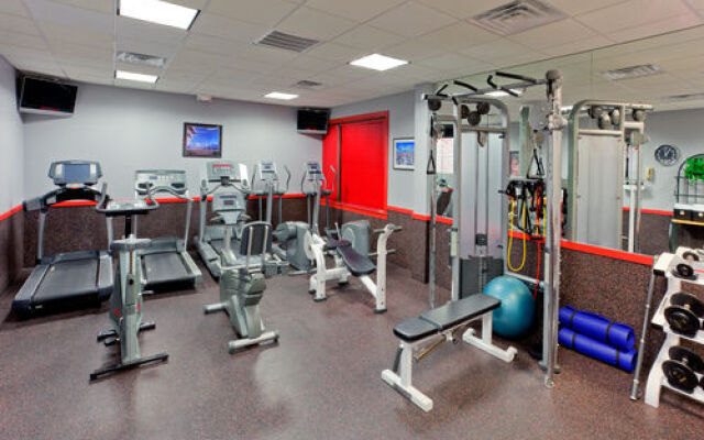 Crowne Plaza Hotel Clark Newark