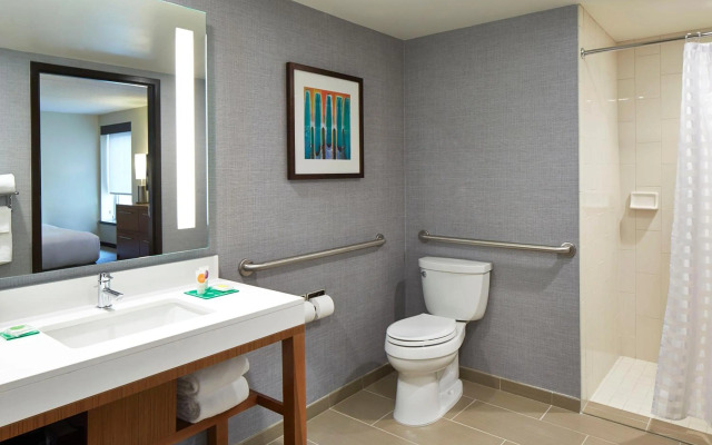 Hyatt Place Lansing - East