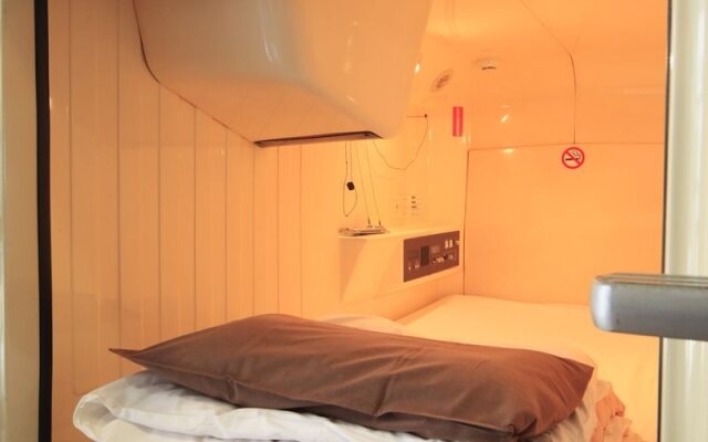 Capsule Hotel Lido Inn Omori (Male Only)