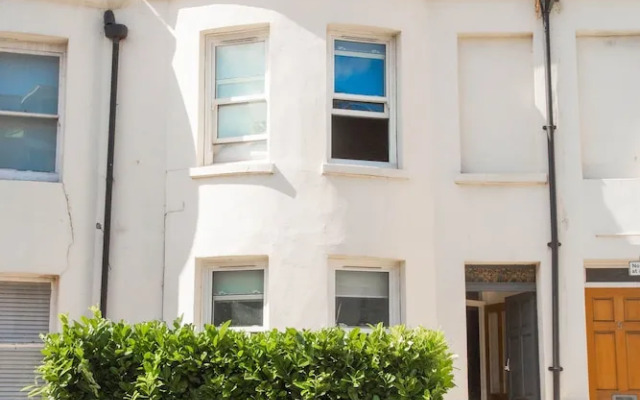 Stunning 3-bed House in Brighton