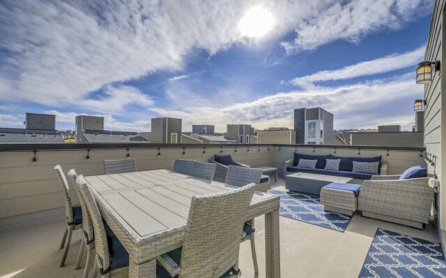 3BD Rooftop Lounge Restaurants & Parks
