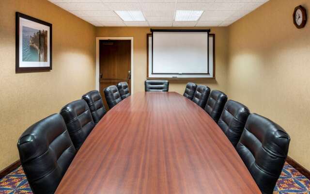 Quality Inn Auburn Hills - Detroit North