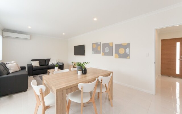 Eliza Park Suites 21