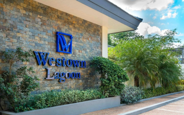 Mo2 Lagoon Coron