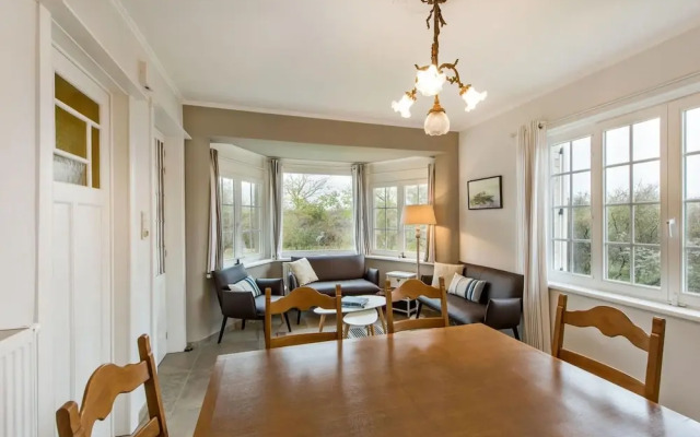 Renovated Hortensia Villa Next to the Dunes