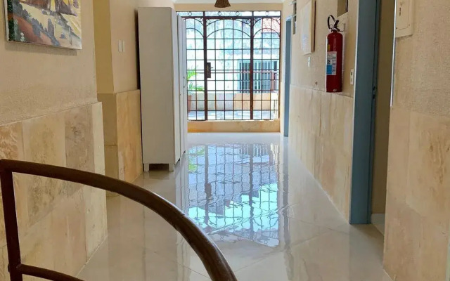 El Dorado Hotel