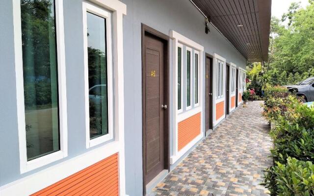 Rossarin Garden Resort 2