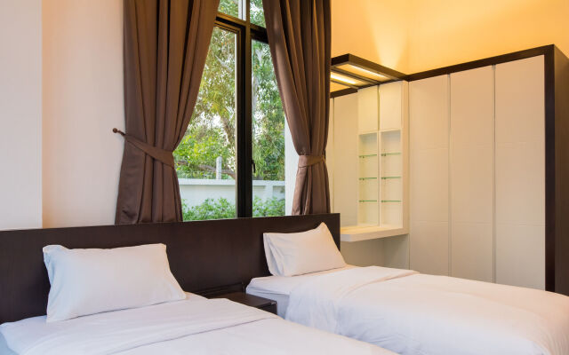 WE by Sirin Pool Villa Huahin