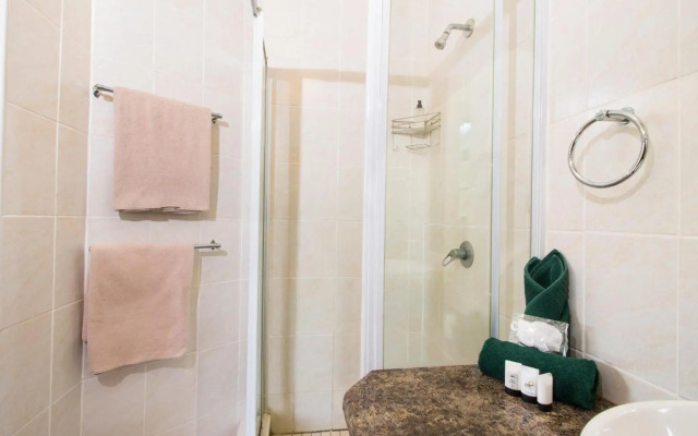 Storms River Guest Lodge