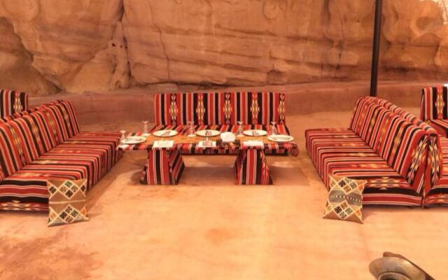 Sun City Camp Wadi Rum