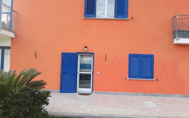 Apartment With 2 Bedrooms in Vezzano Ligure, With Wonderful sea View,