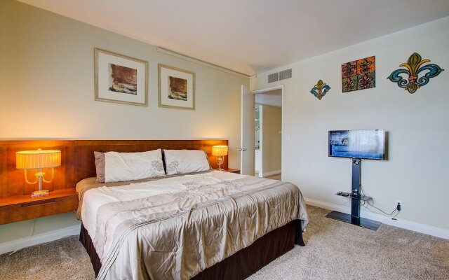 ABZ Convention Center Condos