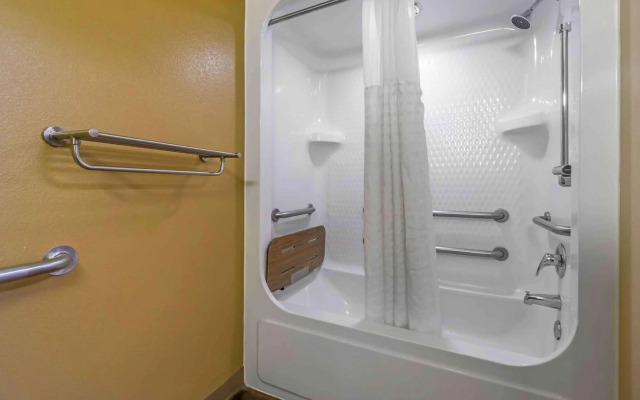 Extended Stay America Suites Tacoma Fife