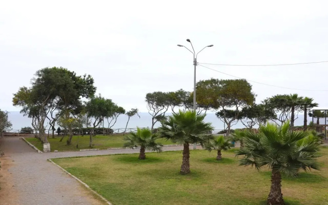 Oceanview 10th Floor Fam Apt W/ Great Common Areas