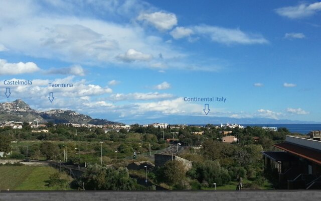 Comeinsicily - Rocce Nere