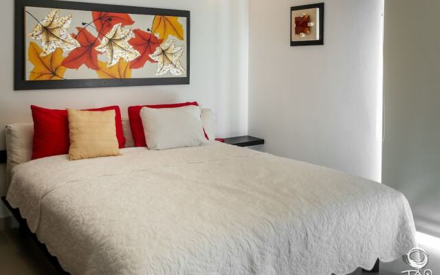 HIRA Penthouse1 Pristine 2 BR by Gate48