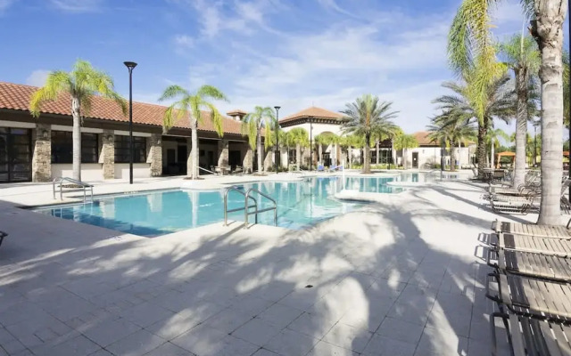 Themed Mickey Bedroom 4BR at Solterra