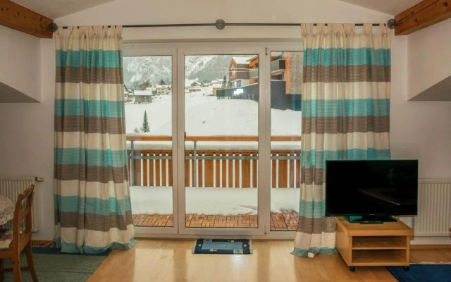 Appart Saroja-Tannleger