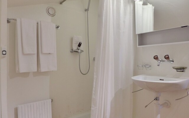 Lenkstrasse 6 A Lenk