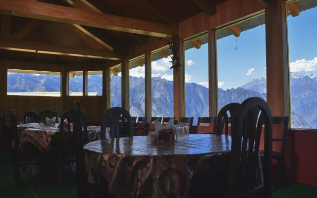 Auli Resort