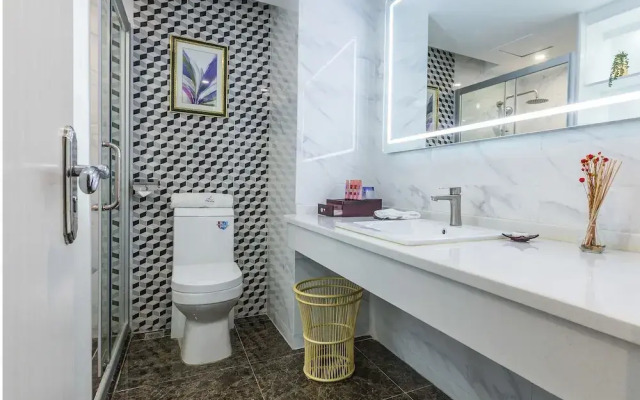 L Theme Hotel Foshan