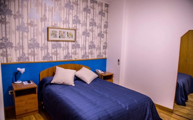 Hostal Montaloya