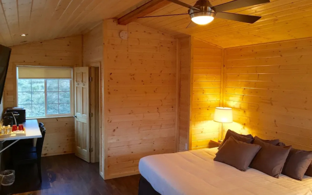 Alaska Glacier Lodge