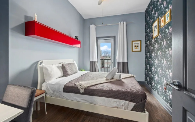 Chicago Daily Rentals Hostel