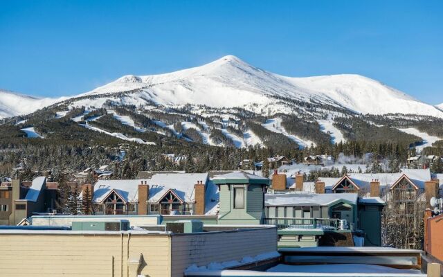 Wildwood Suites Apartment