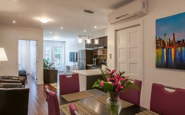 LMVR - LuxApt 3 - 7 bedrooms 2 bathrooms
