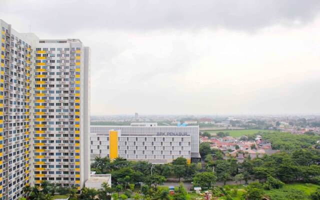 Nice And Cozy Studio Apartment At Springlake Summarecon Bekasi