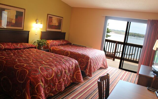 Baker's Sunset Bay Resort