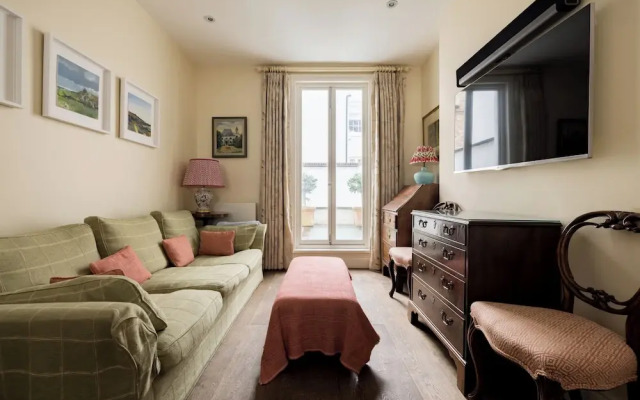 The Chelsea Abode - 4bdr Home With Terrace
