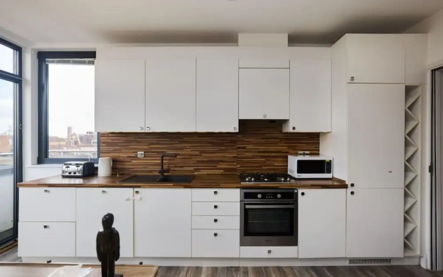 The Harlesden Hideaway - Lovely 2bdr Flat With Balcony