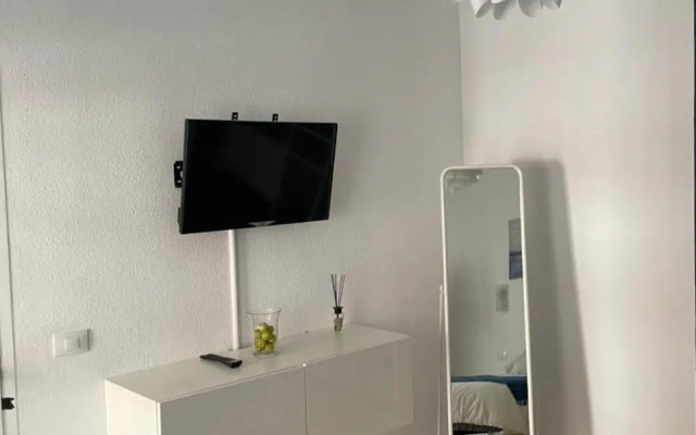Sunny Apartment in the Heart of Santa Cruz